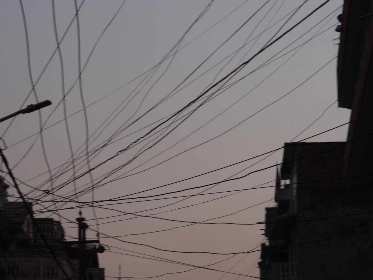 2018-01-15 18 Uhr - Drähte & Tonga (Foto) 